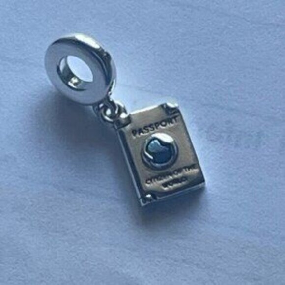 Pandora Openable Passport Dangle Charm - Picture 3 of 5